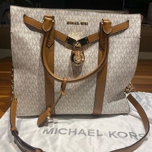 Michael Kors Tote, Adjustable Cross Over Strap